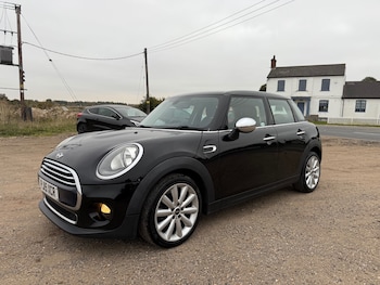 Used MINI Hatch 2015 for sale - 76249451: Photo