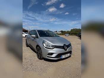 Used Renault Clio 2016 for sale - 75523161: Photo
