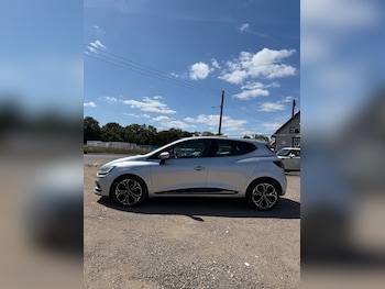 Used Renault Clio 2016 for sale - 75523161: Photo
