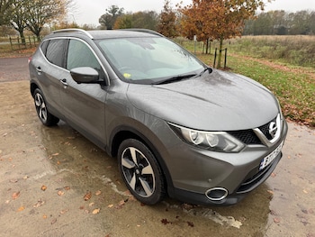 Used Nissan Qashqai 2017 for sale - 76854721: Photo