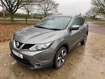 Used Nissan Qashqai 2017 for sale - 76854721: Photo