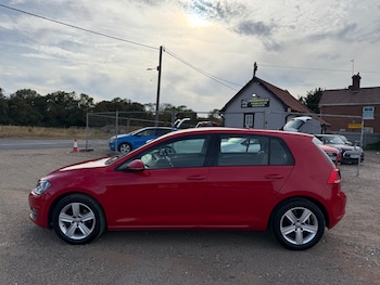 Used Volkswagen Golf 2015 for sale - 79473354: Photo