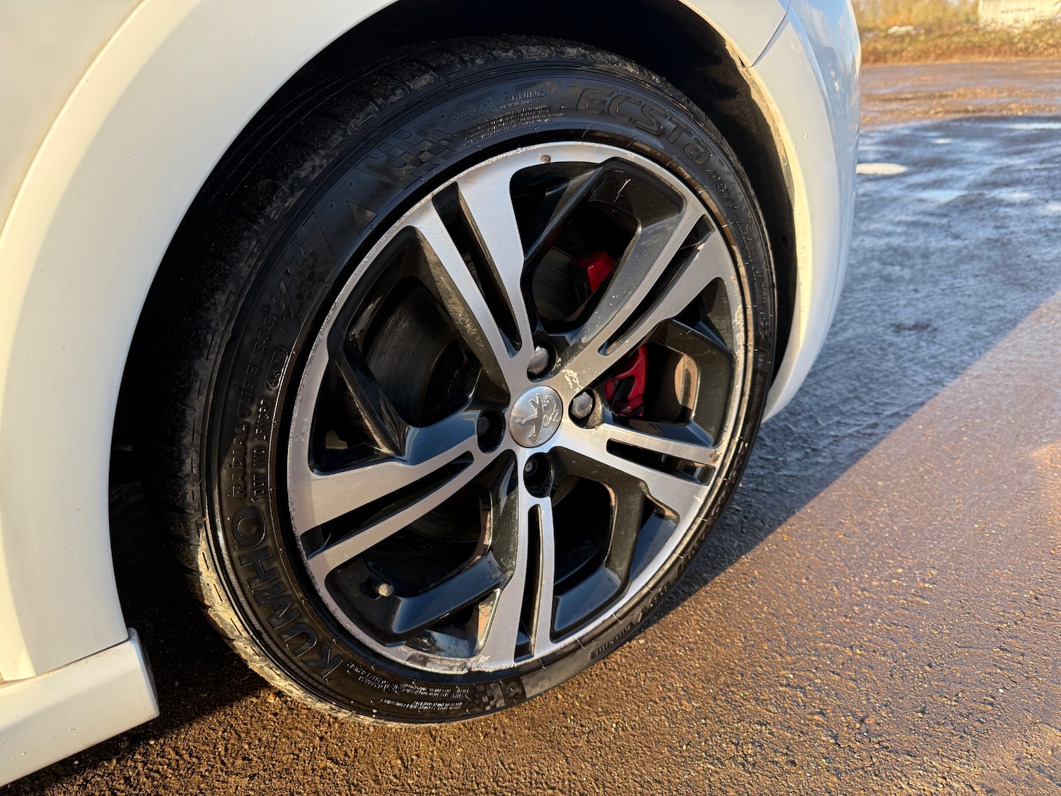 Used Peugeot 208 2014 for sale - 76911509: Photo 13