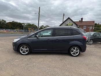 Used Ford Grand C-Max 2013 for sale - 75637519: Photo