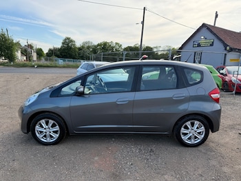 Used Honda Jazz 2011 for sale - 78515408: Photo