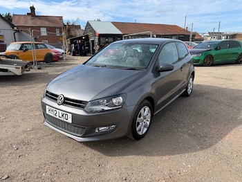 Used Volkswagen Polo 2012 for sale - 78125491: Photo