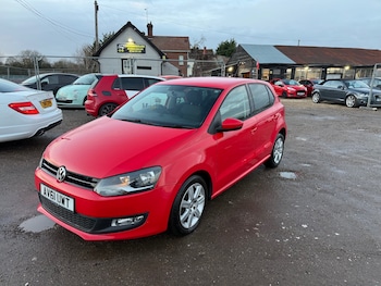 Used Volkswagen Polo 2011 for sale - 76726174: Photo