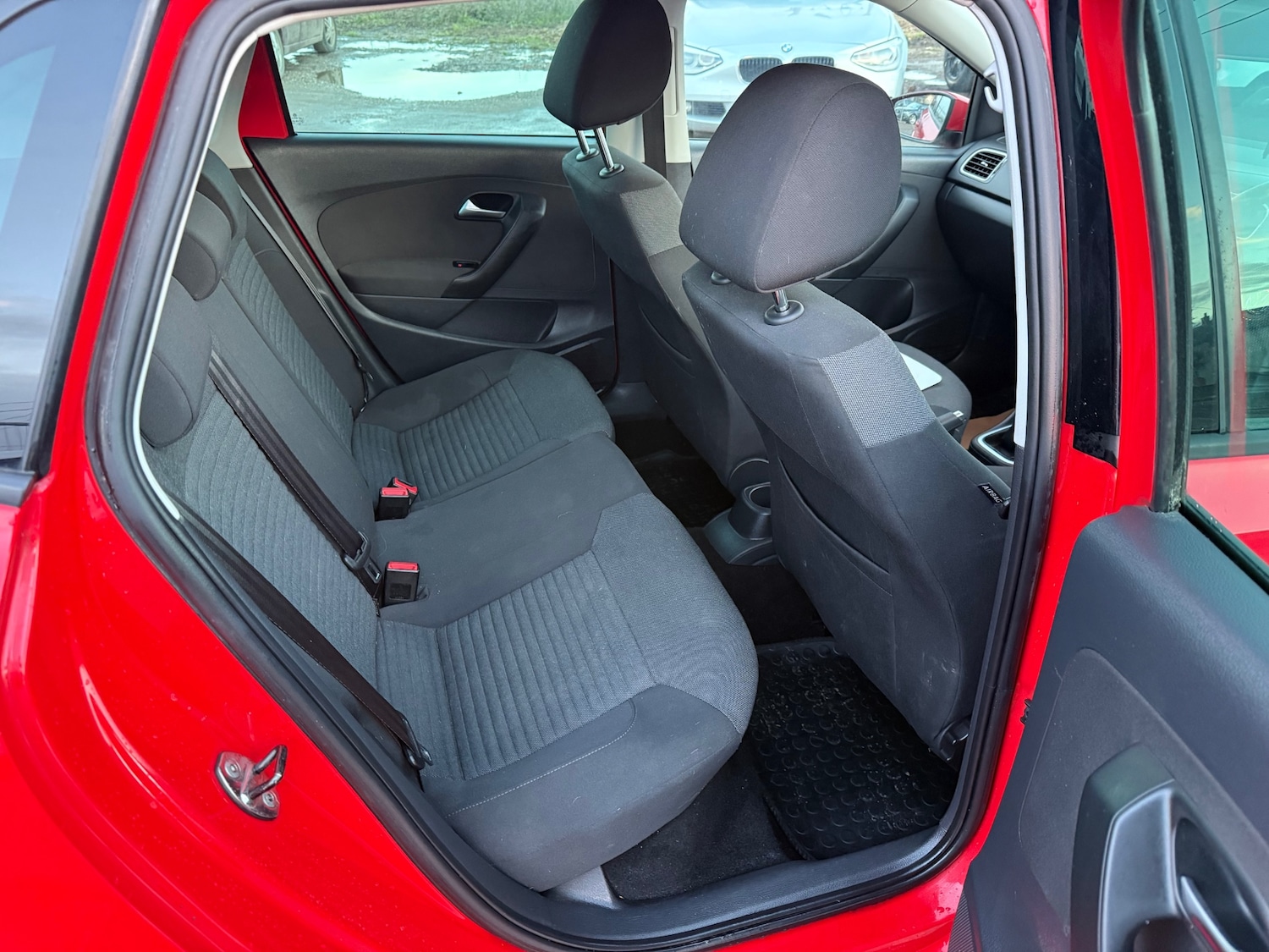 Used Volkswagen Polo 2011 for sale - 76726174: Photo 8