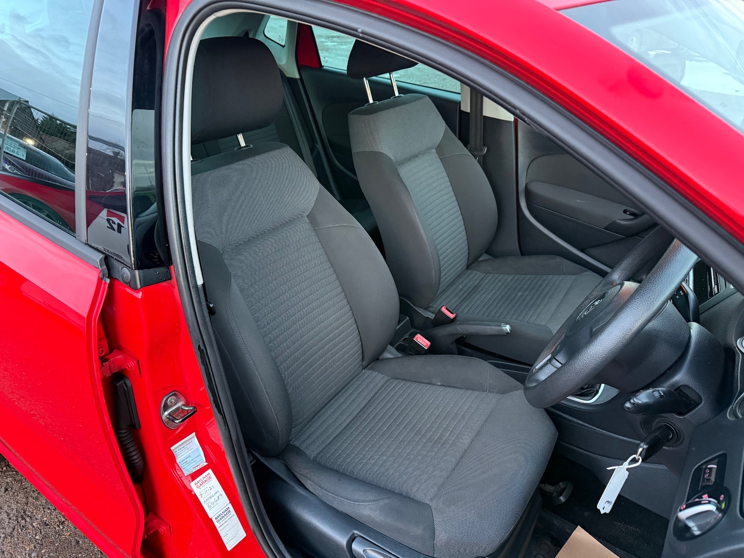 Used Volkswagen Polo 2011 for sale - 76726174: Photo 9