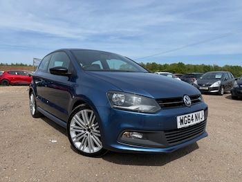Used Volkswagen Polo 2015 for sale - 78515405: Photo