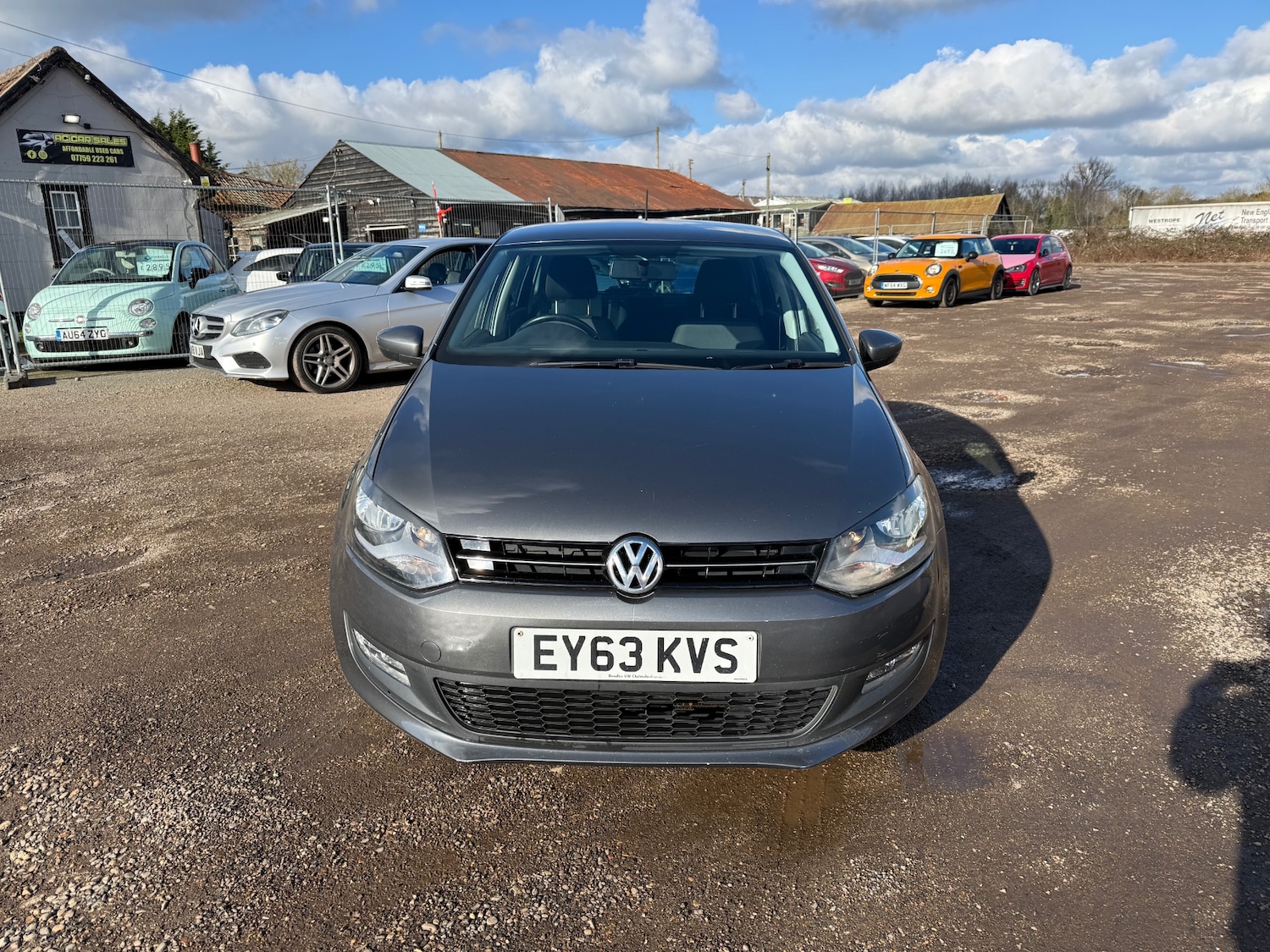 Used Volkswagen Polo 2013 for sale - 77558856: Photo 2