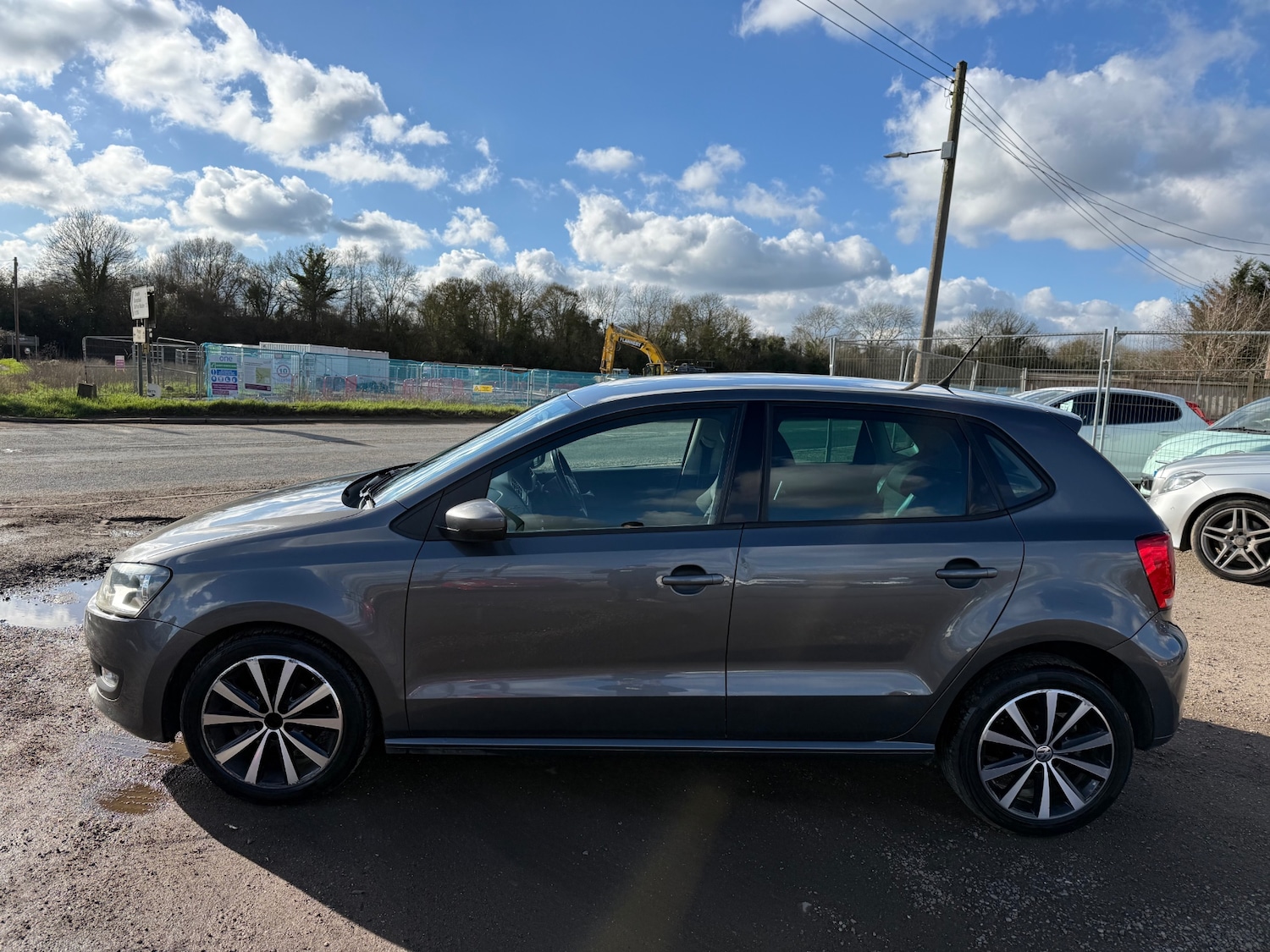 Used Volkswagen Polo 2013 for sale - 77558856: Photo 4