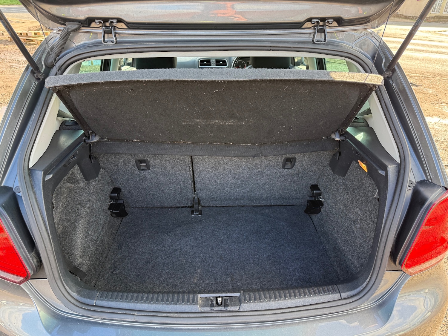 Used Volkswagen Polo 2013 for sale - 77558856: Photo 8