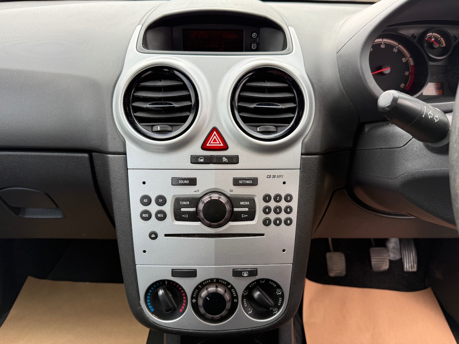 Used Vauxhall Corsa 2014 for sale - 78135218: Photo 13