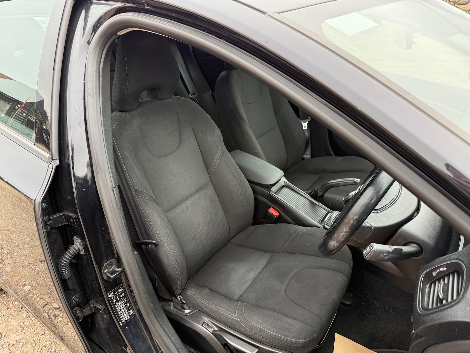 Used Volvo V40 2025 for sale - 78202010: Photo 12