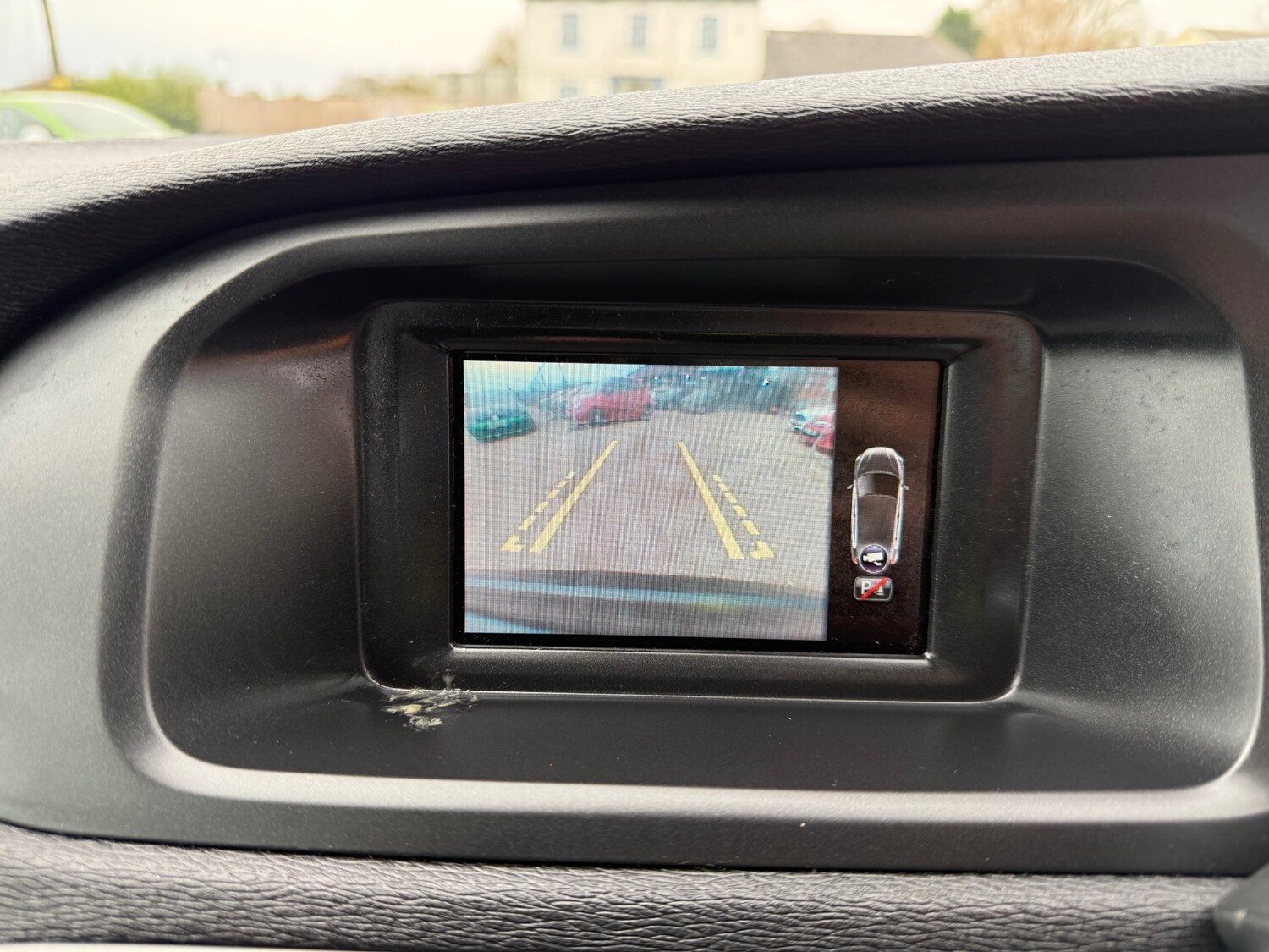 Used Volvo V40 2025 for sale - 78202010: Photo 15