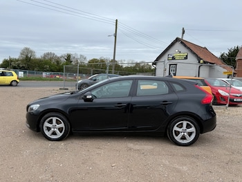 Used Volvo V40 undefined for sale - 78202010: Photo