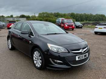 2013 (13) - 2.0 CDTi 16V SE 5dr Auto