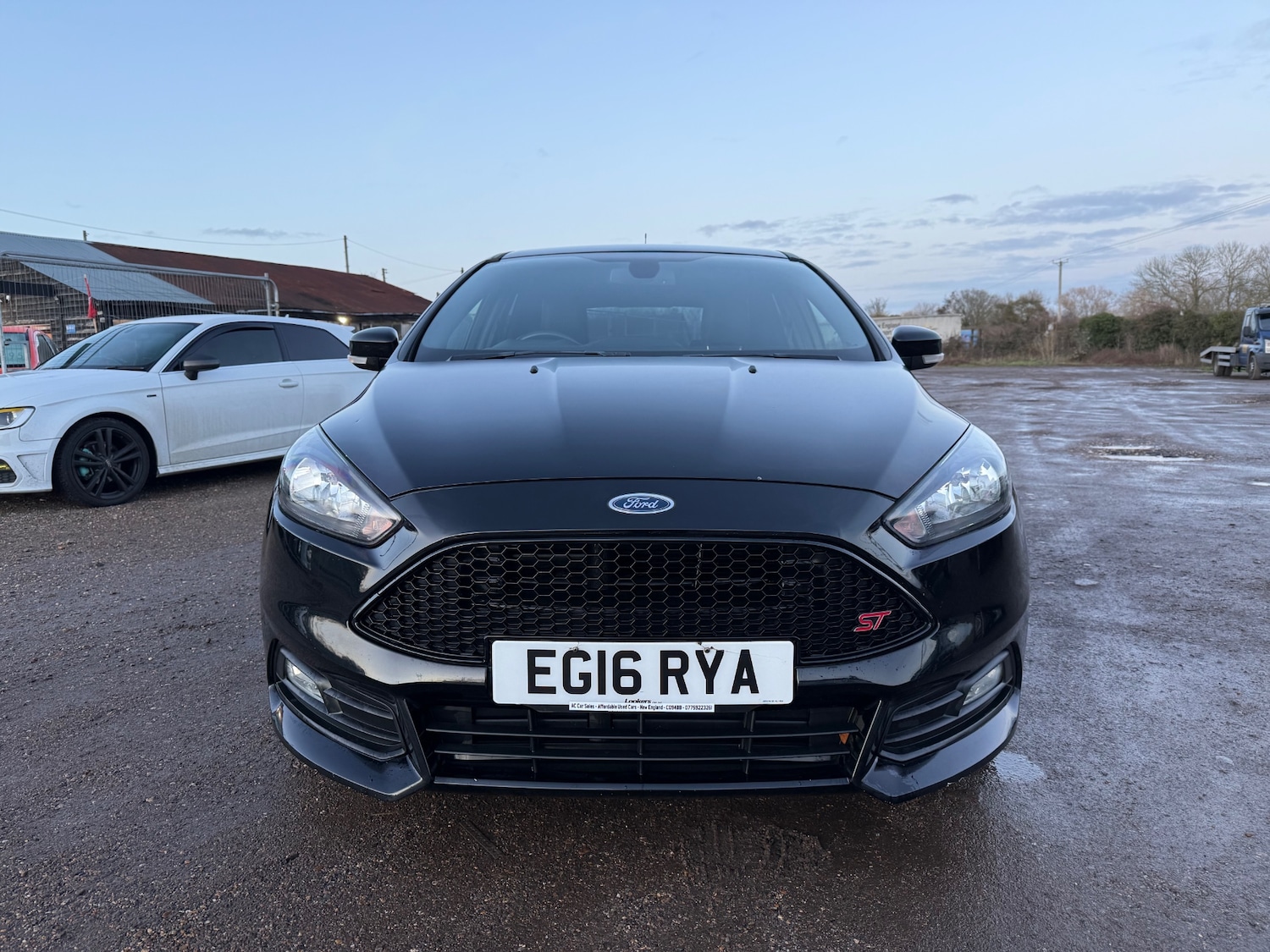 Used Ford Focus 2016 for sale - 76987162: Photo 2