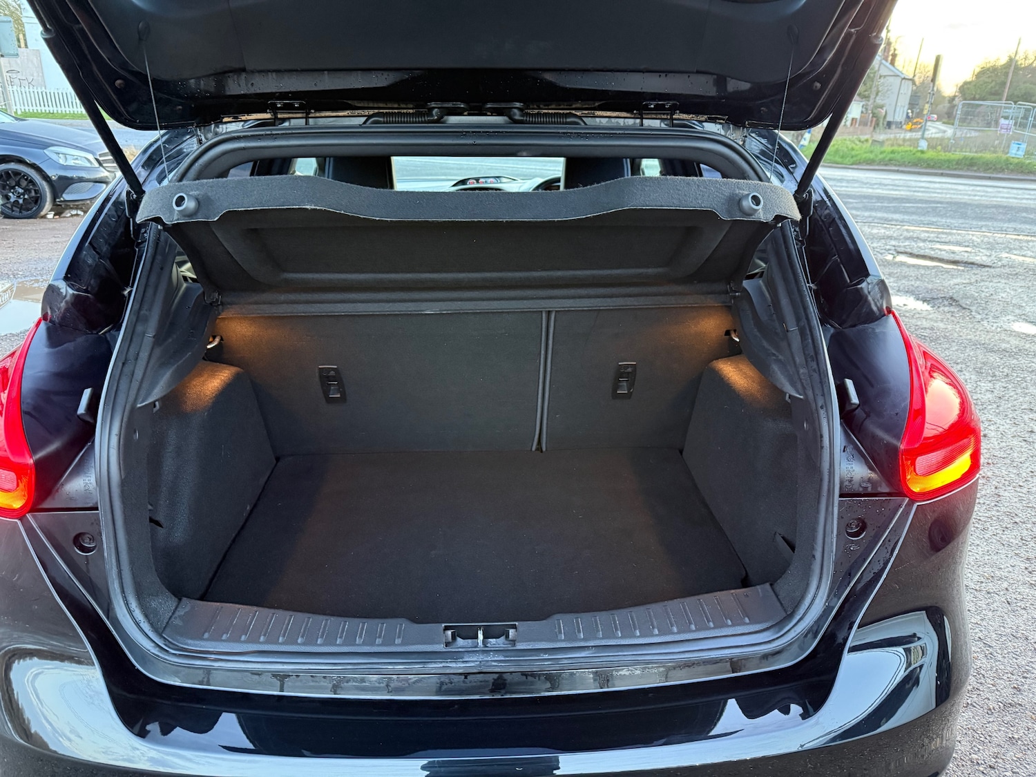 Used Ford Focus 2016 for sale - 76987162: Photo 8