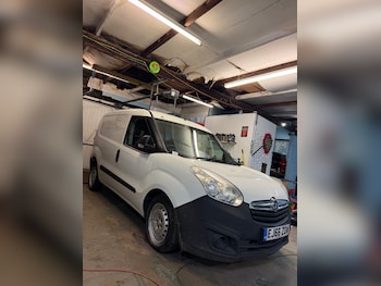 Used Vauxhall Combo 2016 for sale - 76911521: Photo