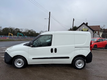Used Vauxhall Combo 2016 for sale - 76911521: Photo