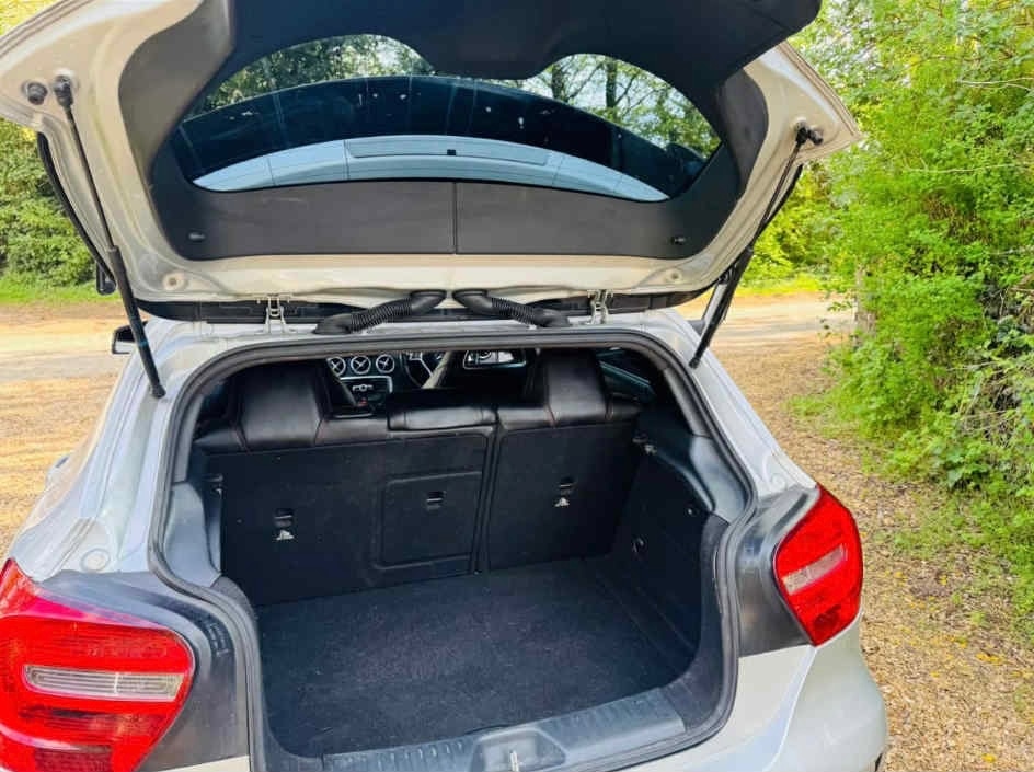 Used Mercedes-Benz A-Class 2014 for sale - 76827800: Photo 9