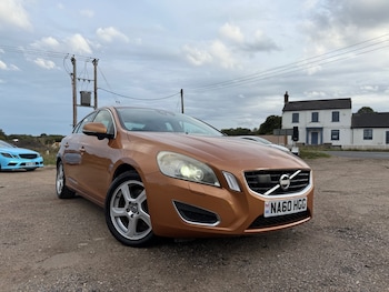 2010 (60) - D5 [205] SE Lux 4dr