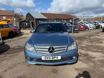 Used Mercedes-Benz C Class 2011 for sale - 77681174: Photo