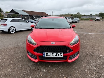 Used Ford Focus 2015 for sale - 78815992: Photo
