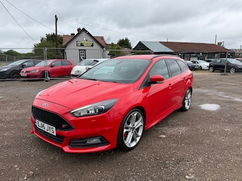 Used Ford Focus 2015 for sale - 78815992: Photo