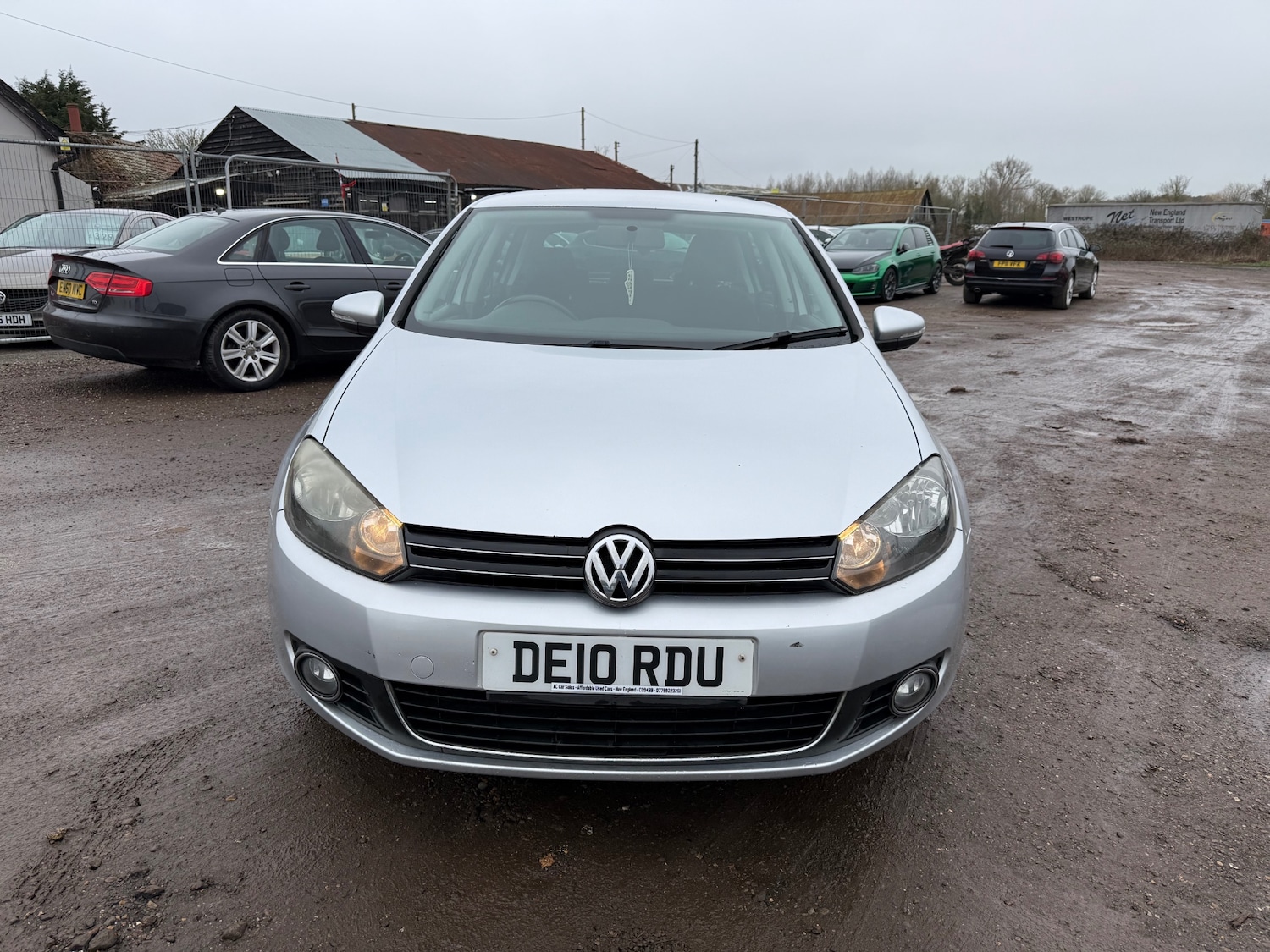 Used Volkswagen Golf 2010 for sale - 78064224: Photo 2