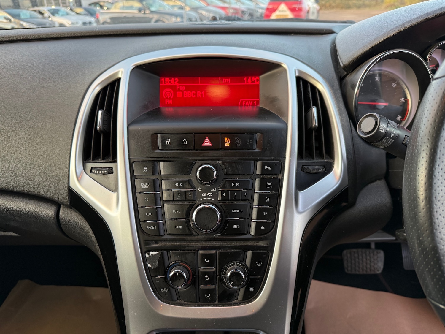 Used Vauxhall Astra 2011 for sale - 76497717: Photo 12