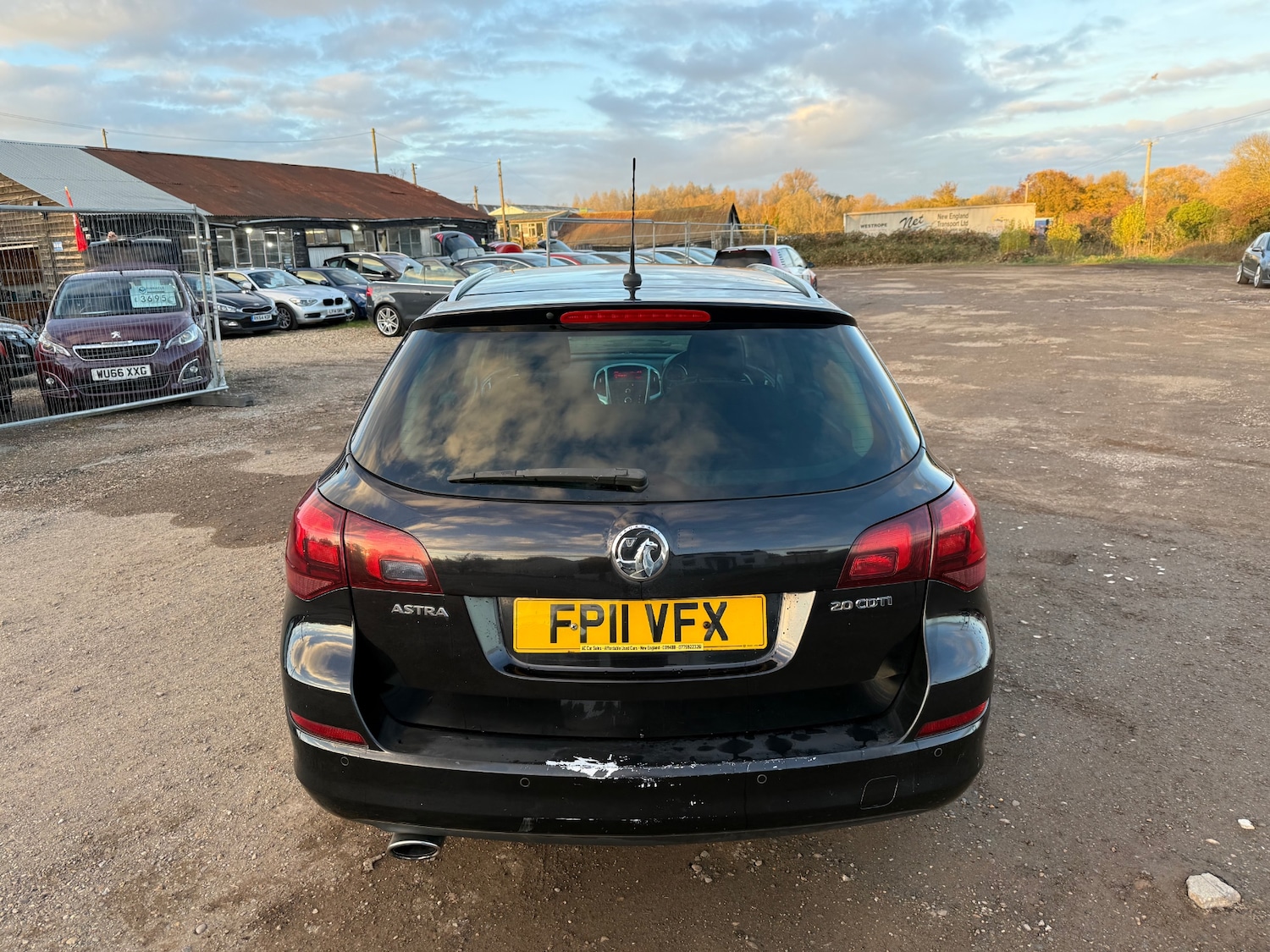 Used Vauxhall Astra 2011 for sale - 76497717: Photo 6