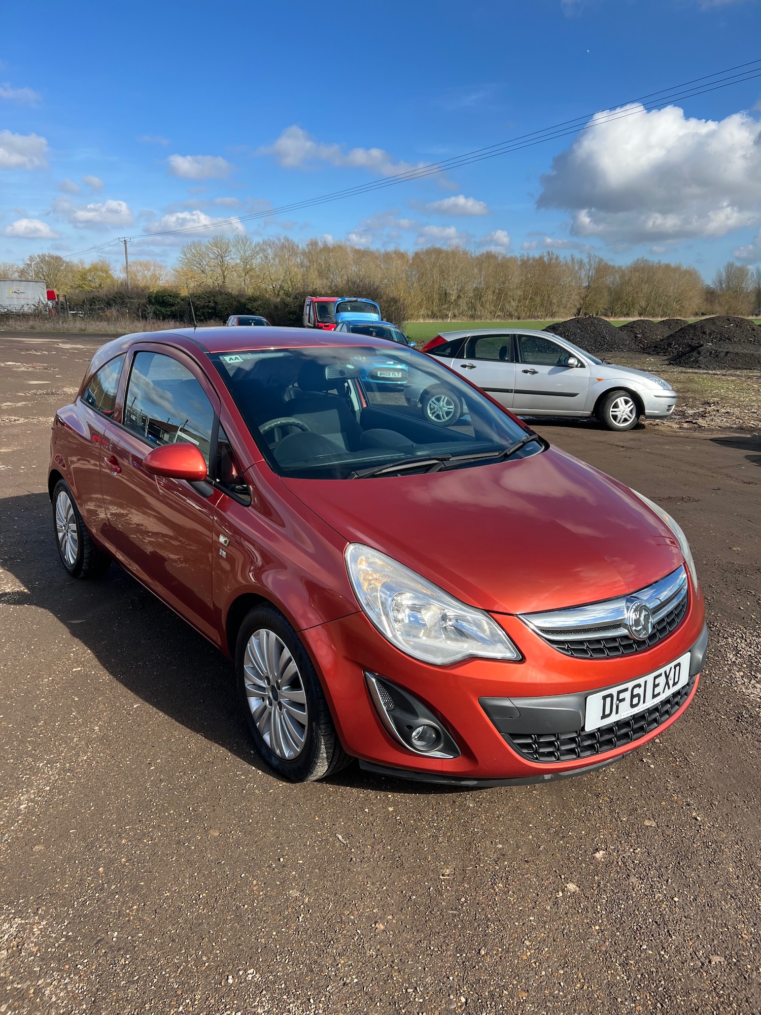 Used Vauxhall Corsa 2011 for sale - 74981603: Photo 1