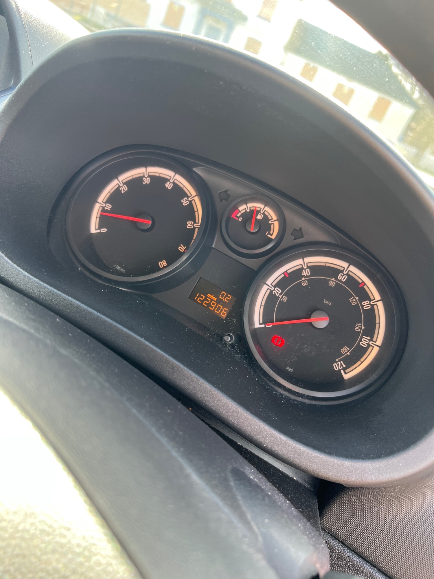 Used Vauxhall Corsa 2011 for sale - 74981603: Photo 11