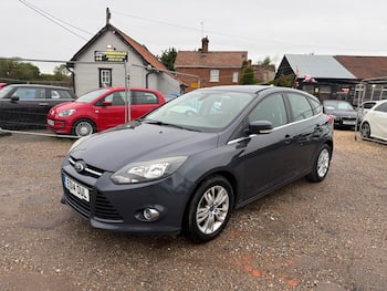 Used Ford Focus 2014 for sale - 79792446: Photo