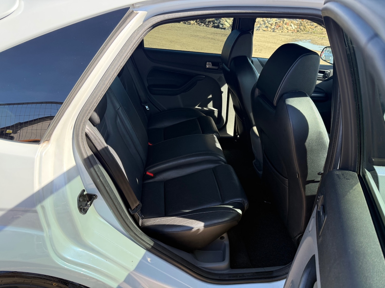 Used Ford Focus 2010 for sale - 77979827: Photo 11