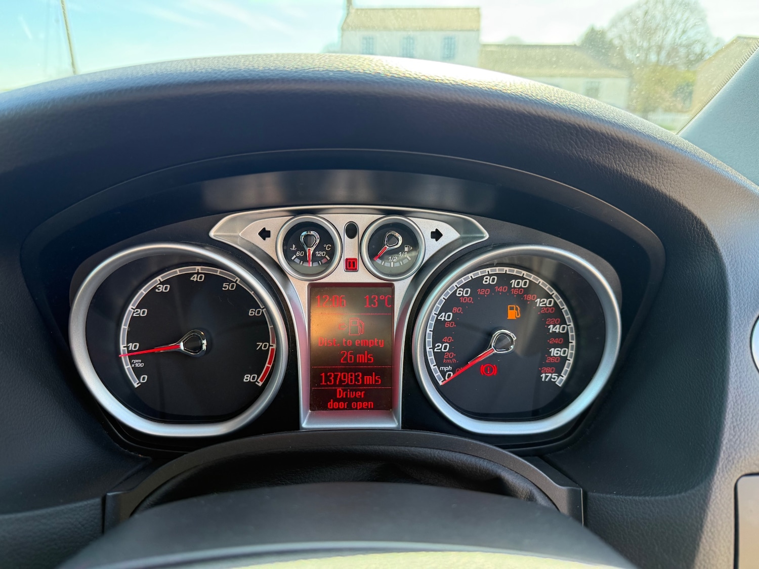 Used Ford Focus 2010 for sale - 77979827: Photo 20