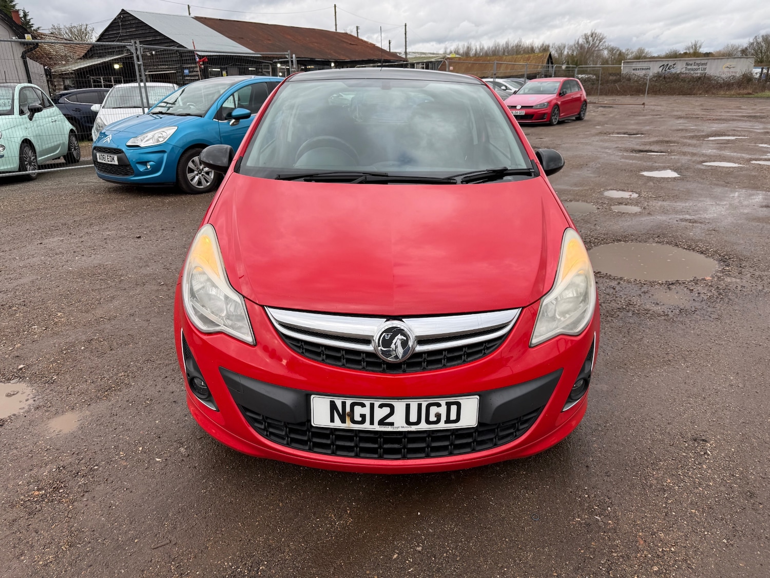 Used Vauxhall Corsa 2012 for sale - 77562582: Photo 2