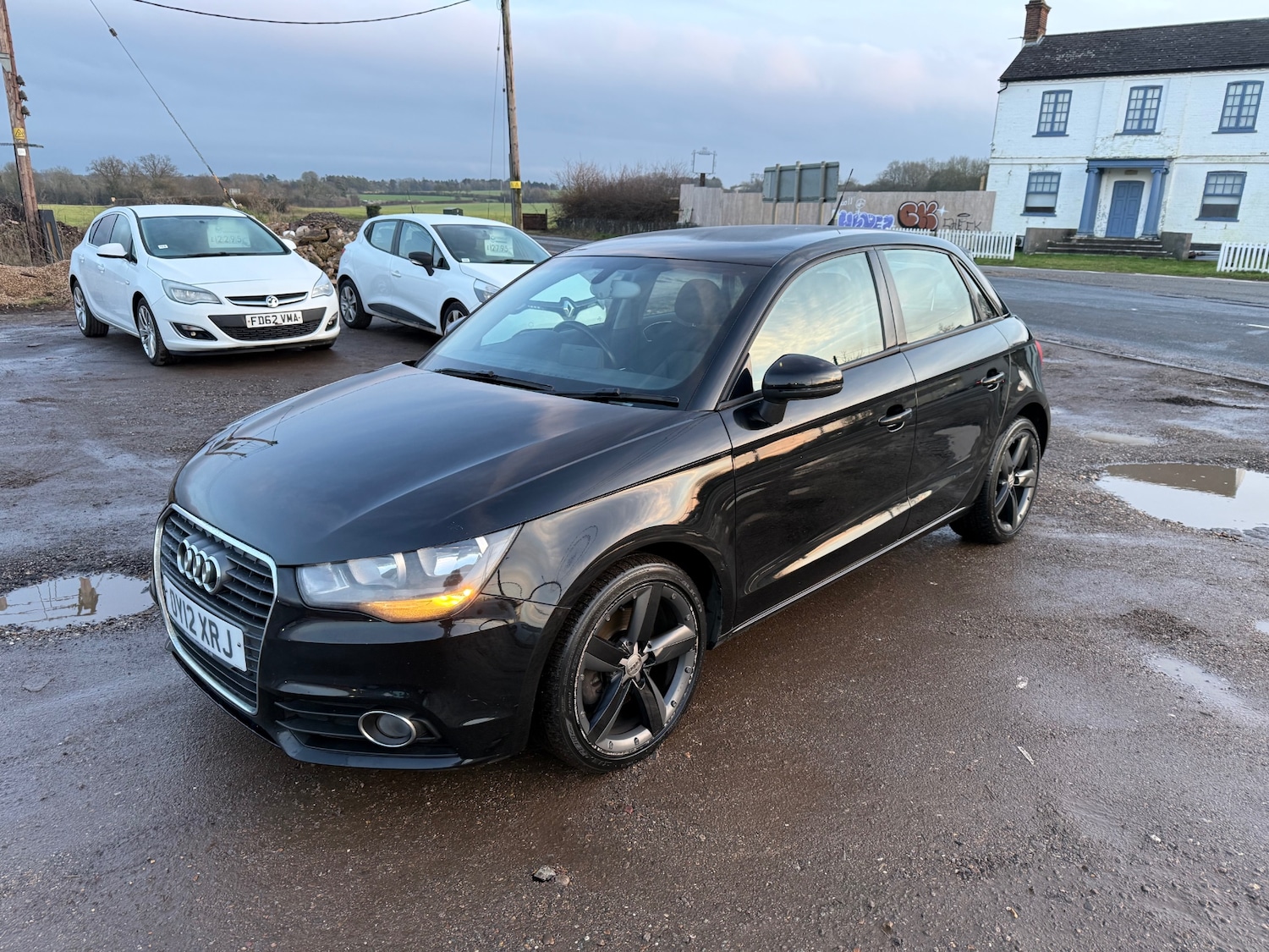 Used Audi A1 2012 for sale - 77240197: Photo 3
