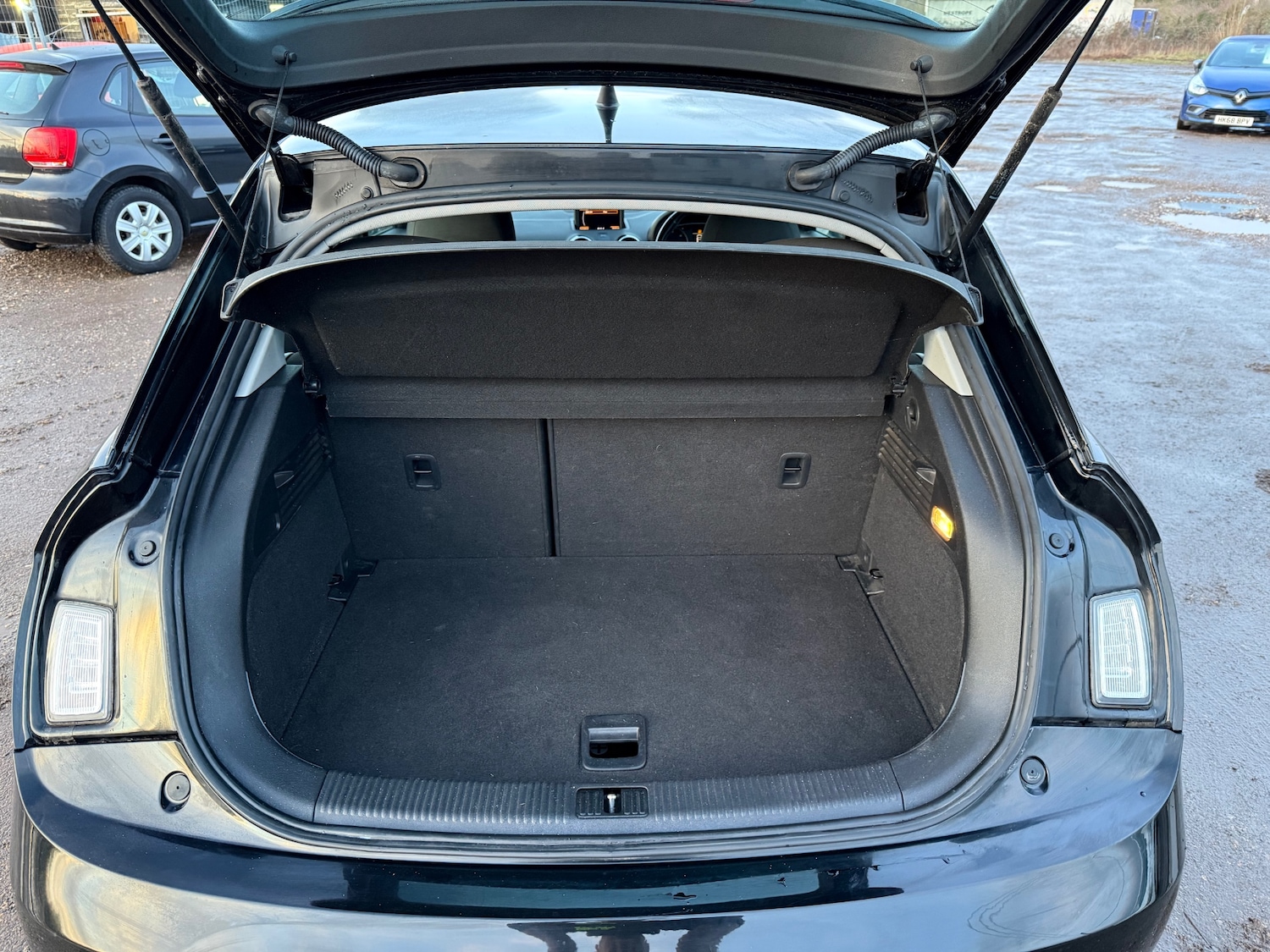 Used Audi A1 2012 for sale - 77240197: Photo 9