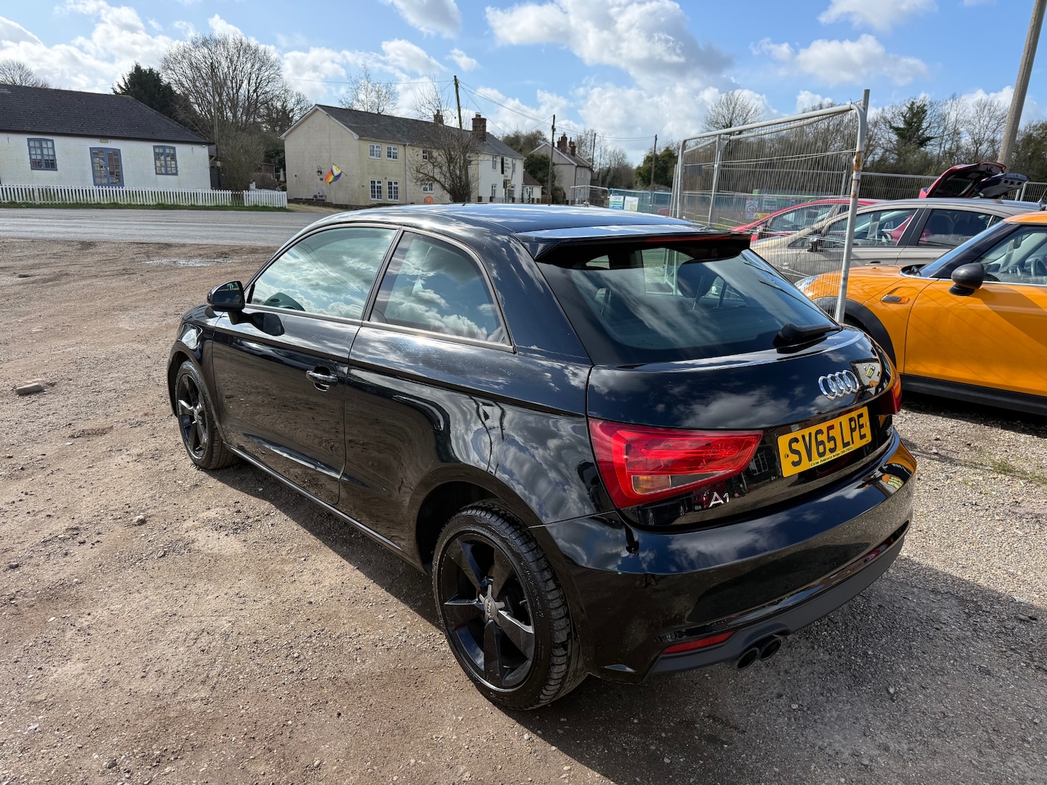 Used Audi A1 2015 for sale - 77802036: Photo 5
