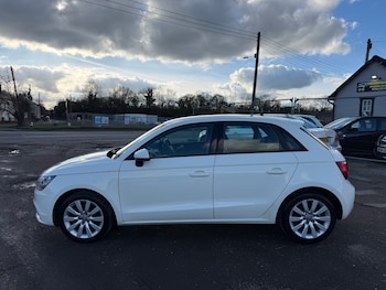 Used Audi A1 2013 for sale - 77562577: Photo