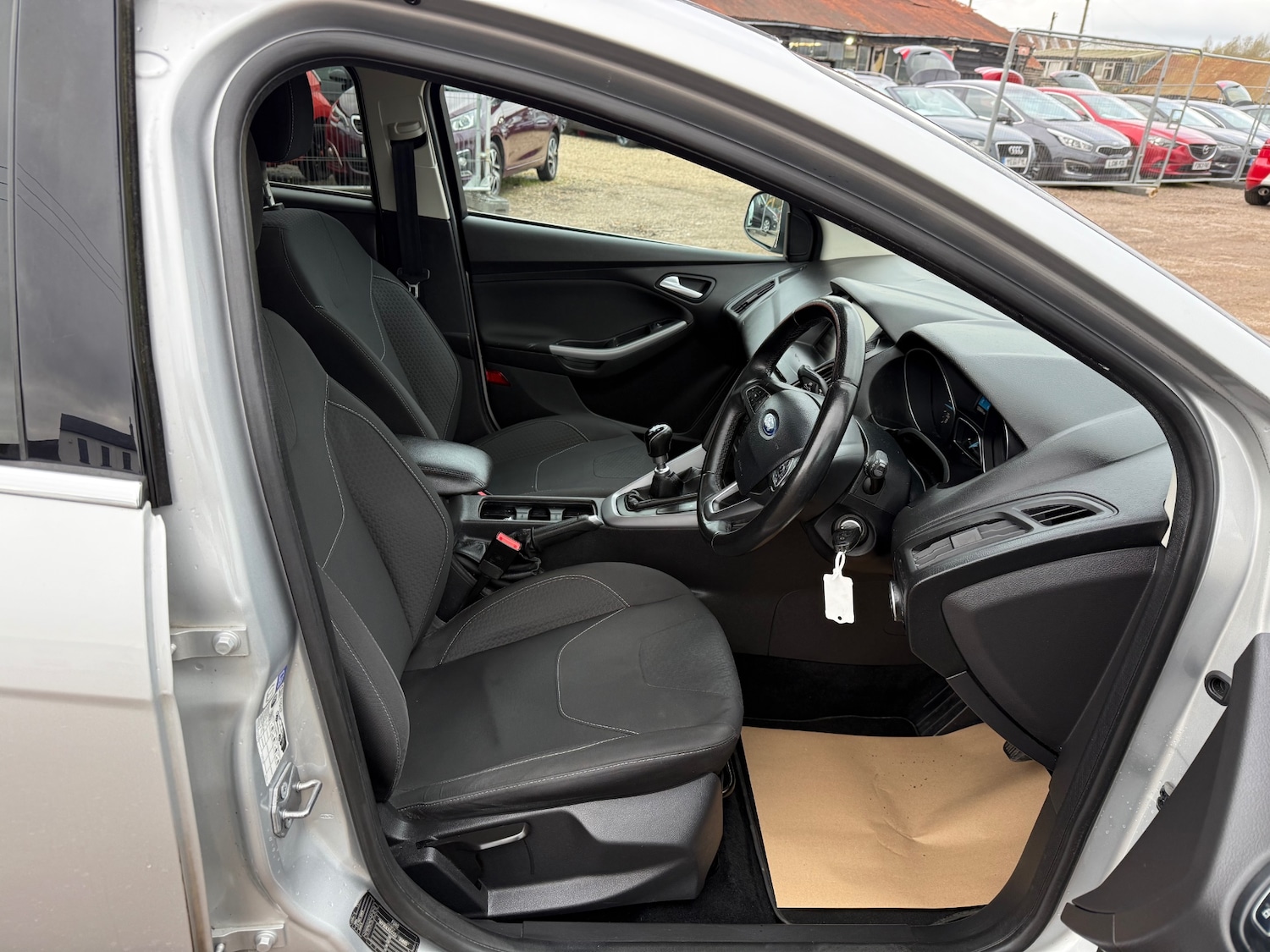 Used Ford Focus 2015 for sale - 76497723: Photo 10