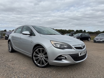 2012 (12) - 1.6i 16V SRi Vx-line 5dr