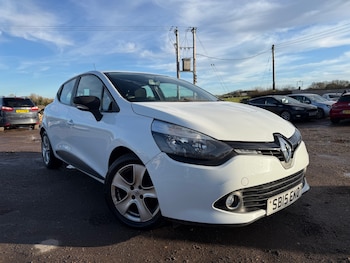 Used Renault Clio 2015 for sale - 77314532: Photo