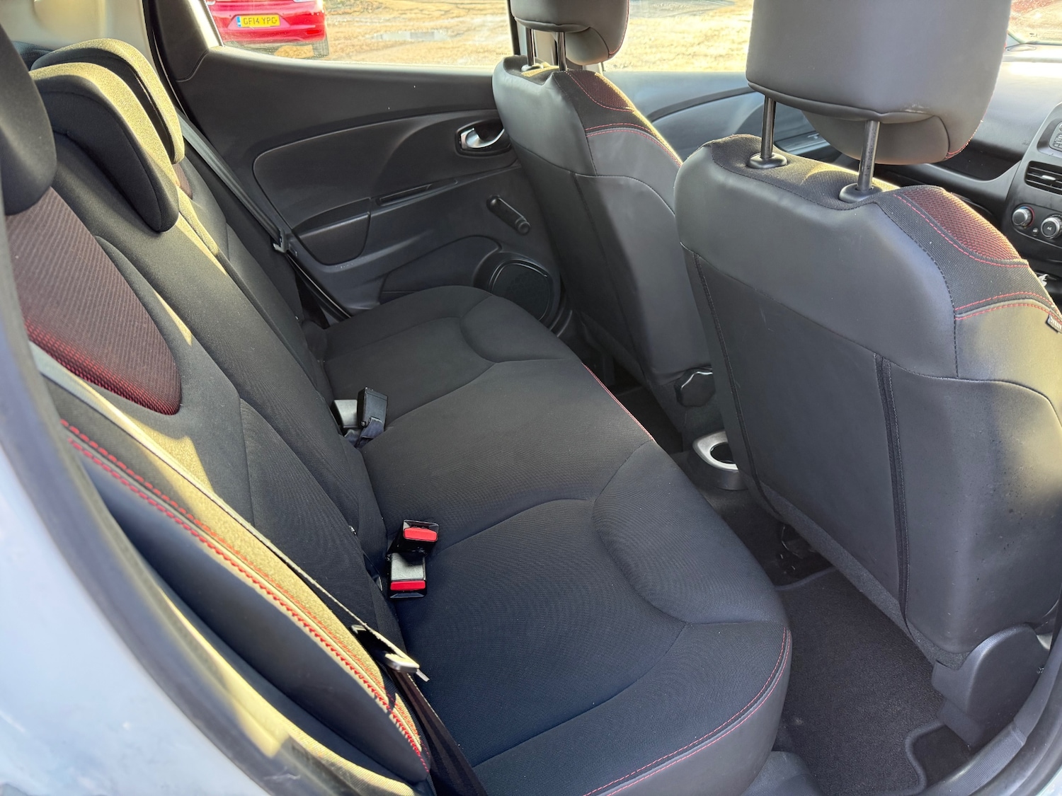 Used Renault Clio 2015 for sale - 77314532: Photo 9