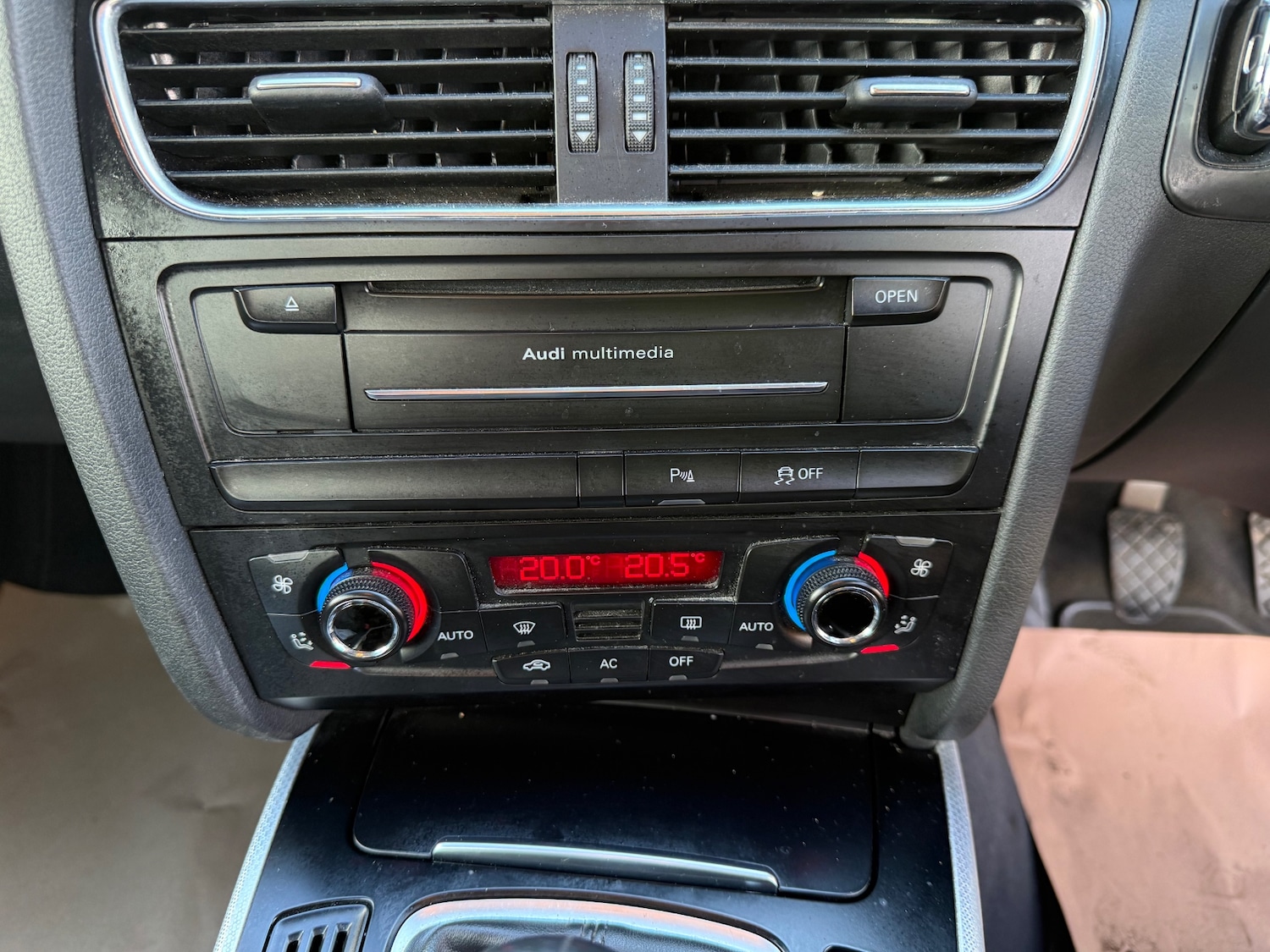 Used Audi A4 2011 for sale - 77802040: Photo 12