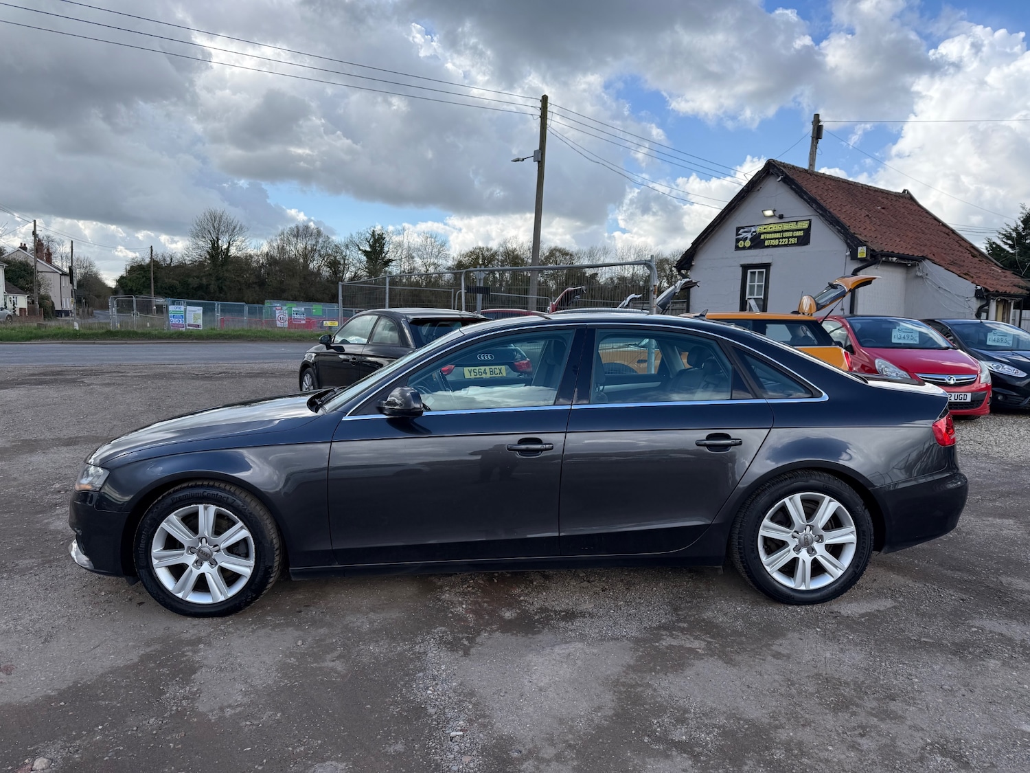 Used Audi A4 2011 for sale - 77802040: Photo 4